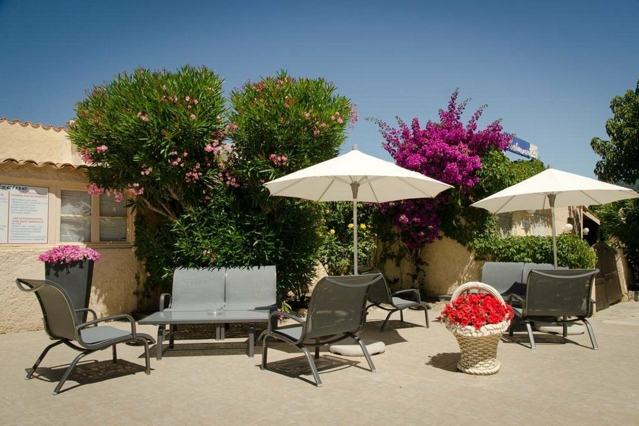 L'ondine Hotel Algajola (Corsica)